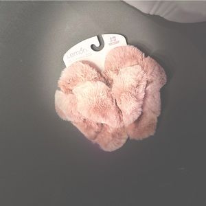 Lemon Fur Blush pink Slippers size 5-6 (US 7)